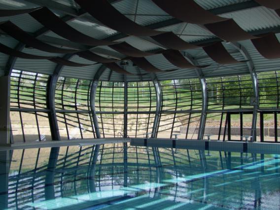 Intérieur du centre aquatique