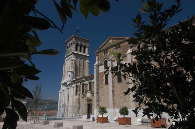 La cathédrale Saint Apollinaire