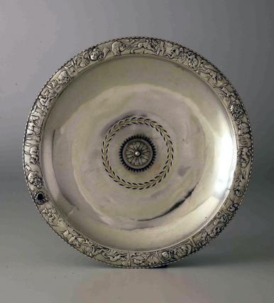 Grand plat en argent du Trésor de la place Camille-Jouffray, Musée des Beaux-Arts et d’Archéologie, Vienne, 3e-4e siècles 